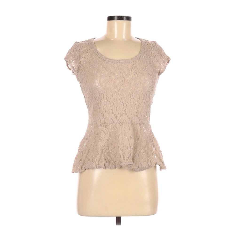 NWOT Maurices Peplum Top